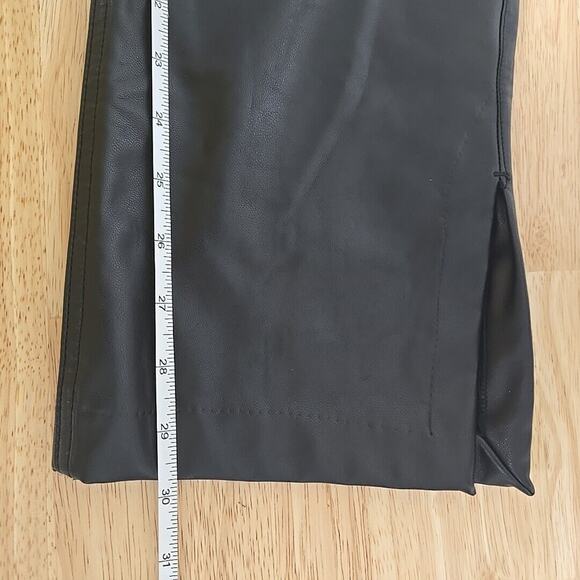 Abercrombie & Fitch The 90s Straight Ultra High Rise Vegan Leather Pants Size 26 - Picture 8 of 13